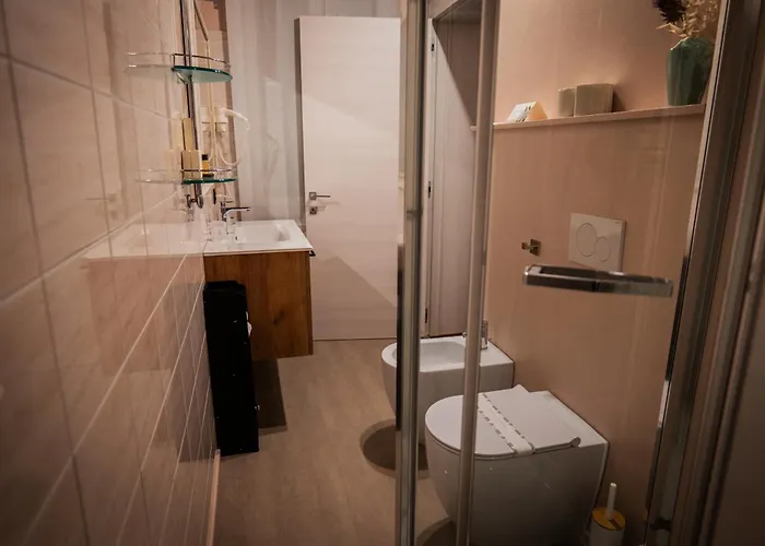 Old Town - Boutique בית הארחה 4*